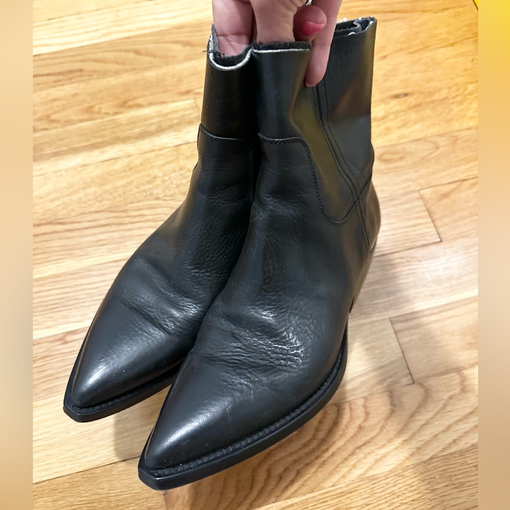 Yves Saint Laurent Women’s Theo Frayed Western Ankle Boots - Picture 10 of 16